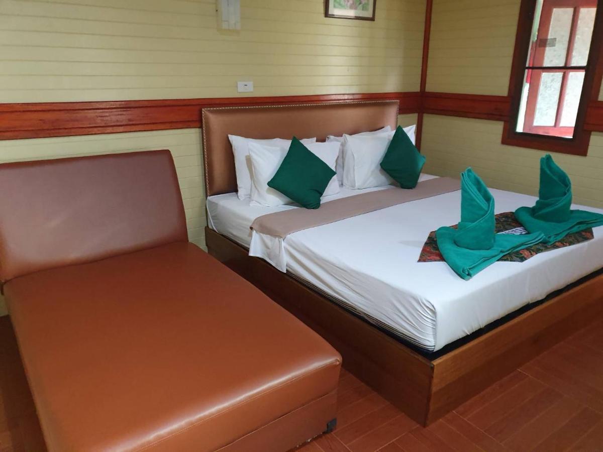 The Royal Bamboo Lodges - Sha Certified Khao Sok National Park Luaran gambar