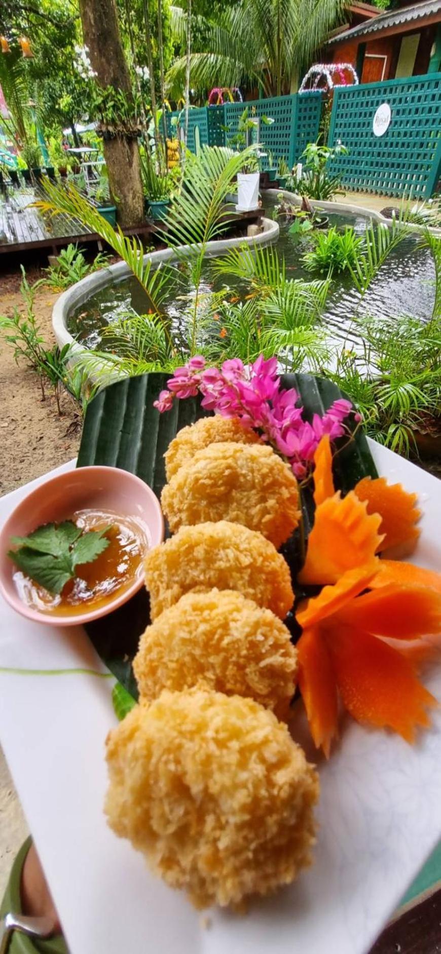 The Royal Bamboo Lodges - Sha Certified Khao Sok National Park Luaran gambar