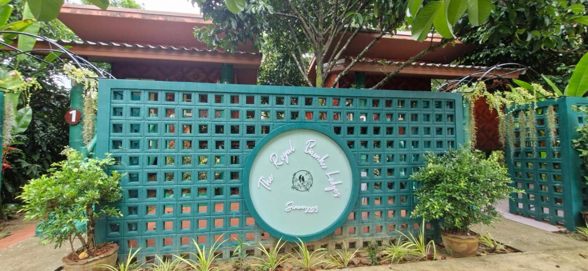The Royal Bamboo Lodges - Sha Certified Khao Sok National Park Luaran gambar