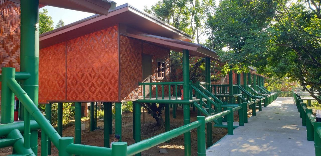 The Royal Bamboo Lodges - Sha Certified Khao Sok National Park Luaran gambar